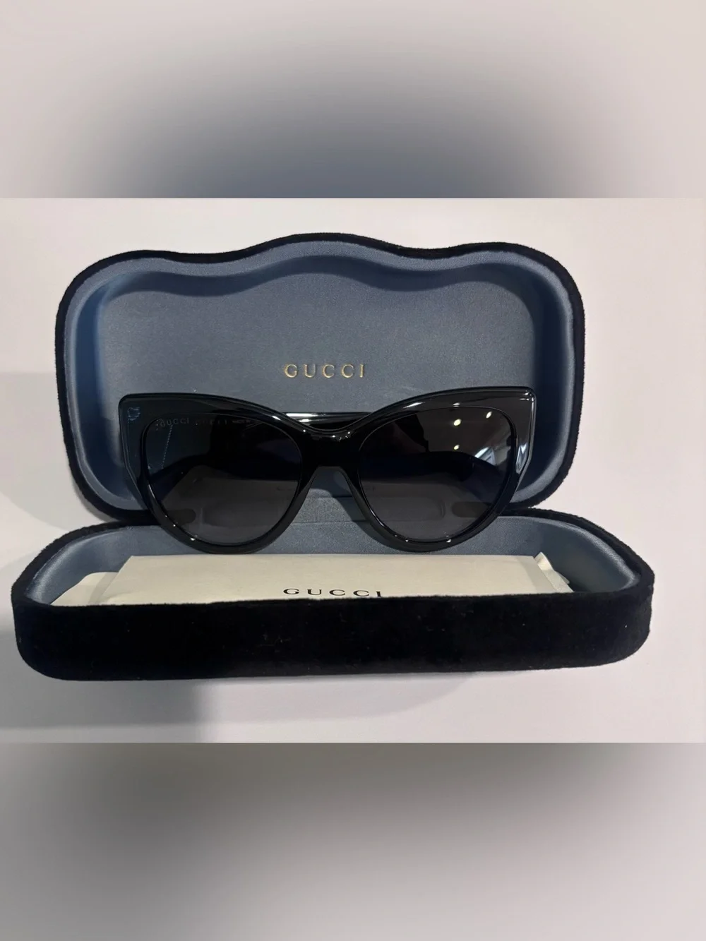 Gucci Black Cat-Eye Sunglasses GG0877S